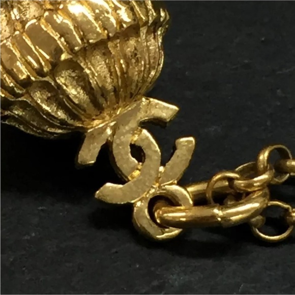 CHANEL Gold Tone Pendant Necklace with Box - Picture 7 of 9